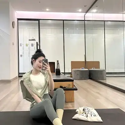 贾佑慧
